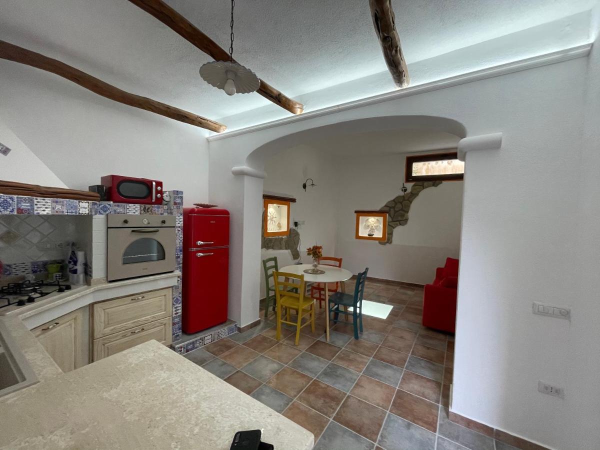 Canne Al Vento Quartu SantʼElena Exterior foto